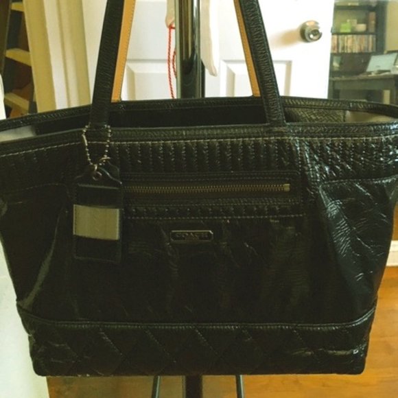 Coach Liquid Leather bag - Picture 1 of 15